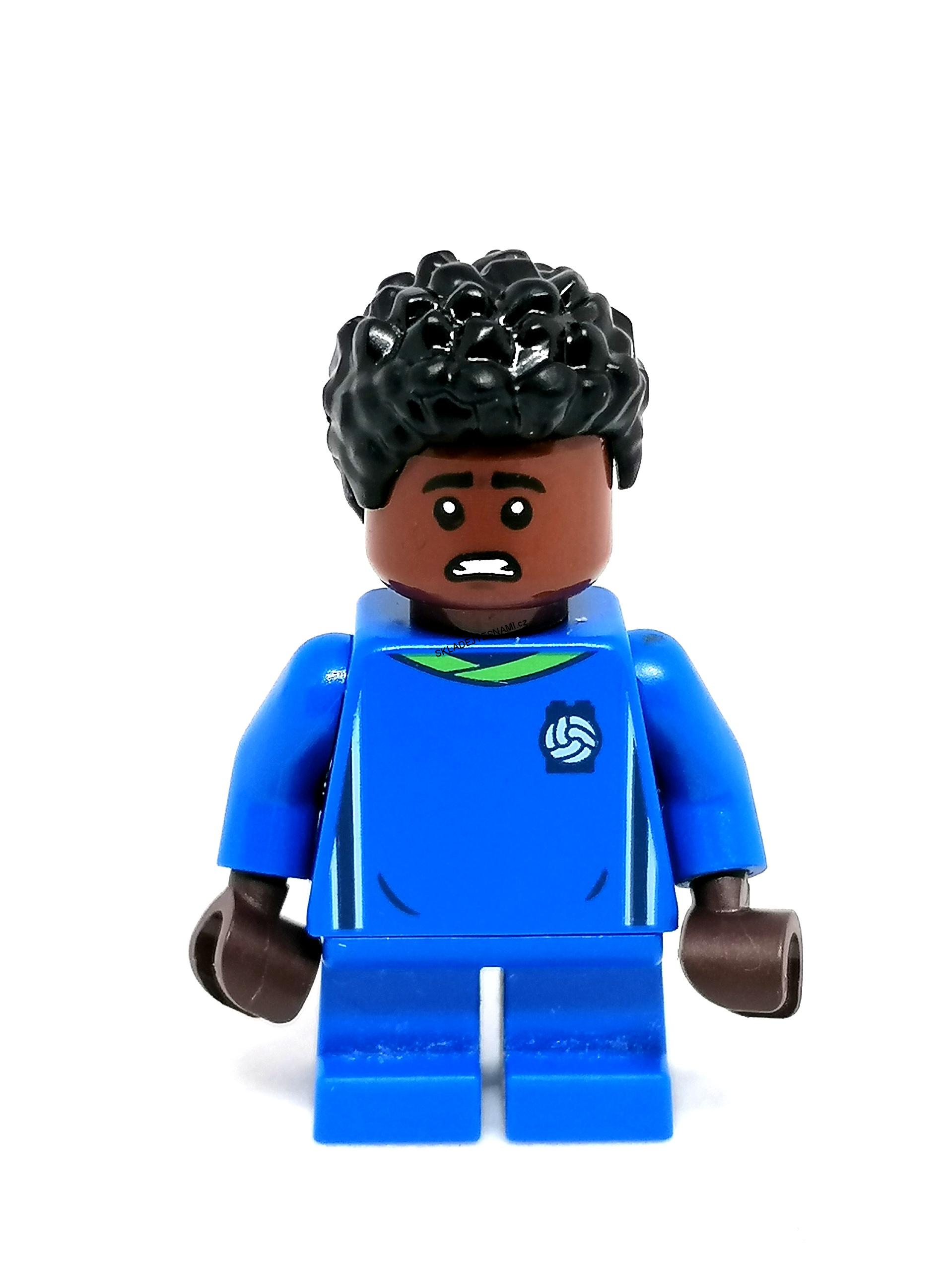 LH3326 LEGO HRANÁ MINIFIGURKA FOTBALISTA TMAVÁ PLEŤ MODRÝ DRES