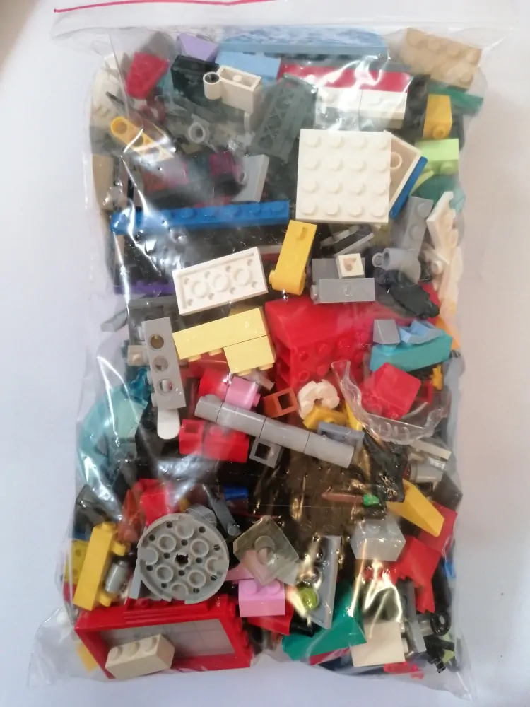 SCL311- HRANÉ LEGO MIX DÍLŮ - VÁHA 700 GRAMŮ