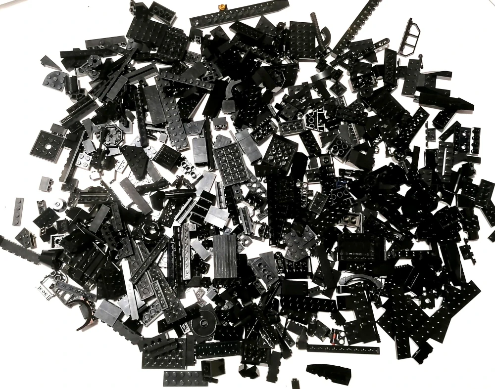 SCL107- HRANÉ LEGO MIX DÍLŮ ČERNÁ - VÁHA 700 GRAMŮ