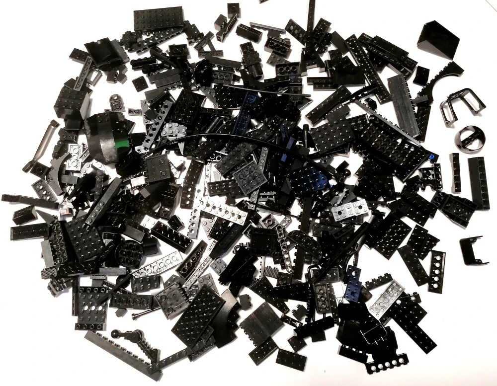 SCL108- HRANÉ LEGO MIX DÍLŮ ČERNÁ - VÁHA 700 GRAMŮ