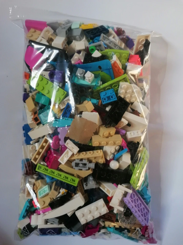 SCL340- HRANÉ LEGO MIX DÍLŮ FRIENDS - VÁHA 700 GRAMŮ