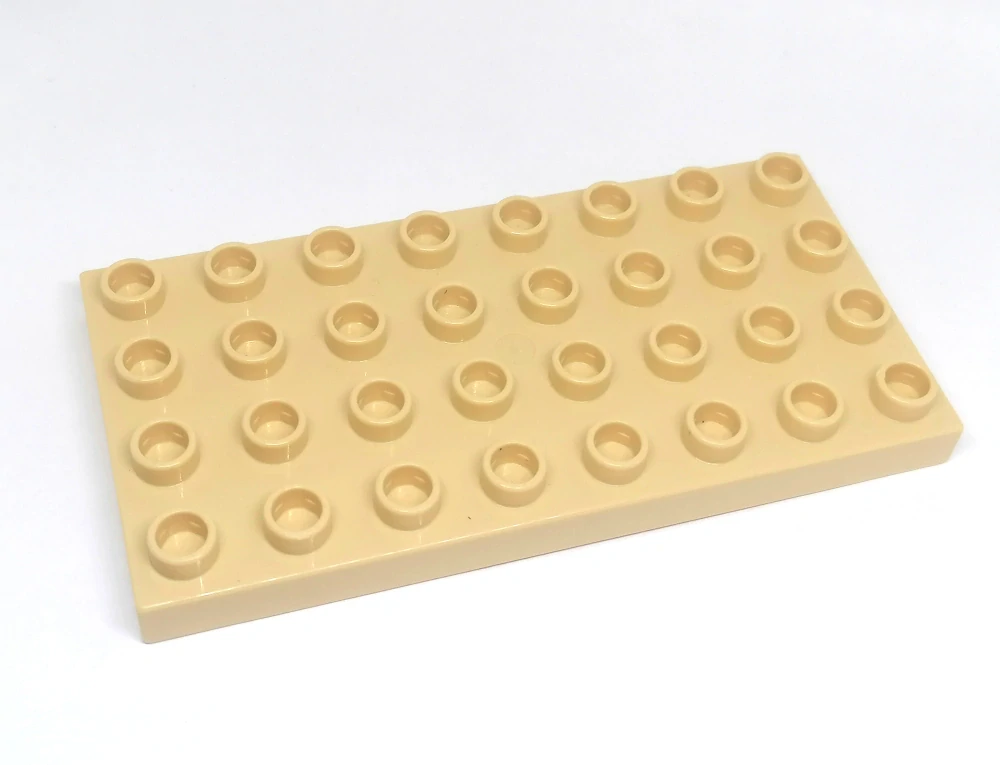 H683 DUPLO PODLOŽKA 4X8NOPKŮ BÉŽOVÁ SVĚTLÁ