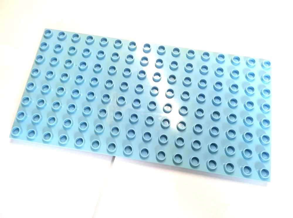 H746 DUPLO HRANÁ VELKÁ SVĚTLE MODRÁ PODLOŽKA 8X16 NOPKŮ