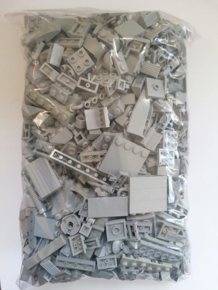SCL445- HRANÉ LEGO MIX DÍLŮ SVĚTLÁ ŠEDÁ - VÁHA 800 GRAMŮ