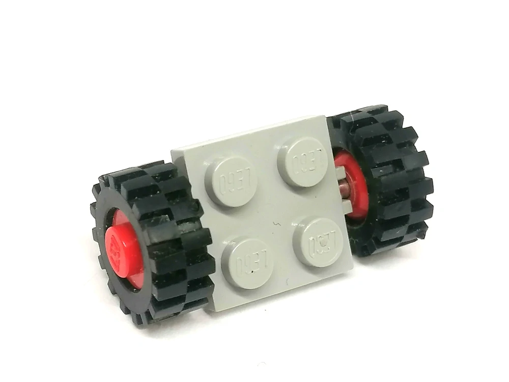 LH3208 LEGO HRANÝ MINI PODVOZEK, KOVOVÁ OSA ČERVENÉ STŘEDY KOL