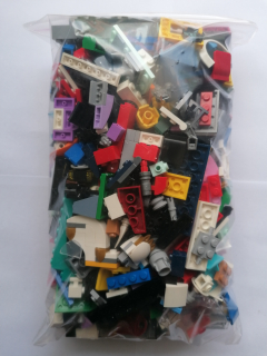 SCL221- HRANÉ LEGO MIX DÍLŮ- VÁHA 800 GRAMŮ