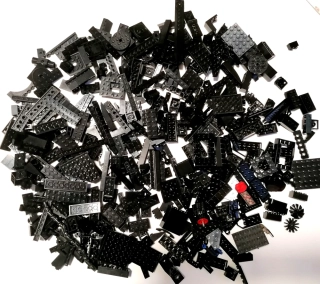 SCL104- HRANÉ LEGO MIX DÍLŮ ČERNÁ - VÁHA 700 GRAMŮ