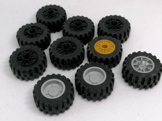 LH2710 LEGO HRANÁ VELKÁ KOLA PRŮMĚR 3 CM HRUBÁ GUMA 10 KS MIX BAREV STŘEDU STŘEDY(30,4X14)