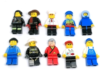 SADA 66 HRANÉ MINIFIGURKY CITY 10 KS