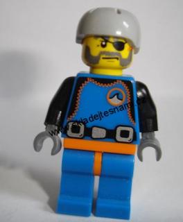 LN309 LEGO NOVÁ MINIFIGURKA MUŽ V MODRÉM S PÁSKOU PŘES OKO